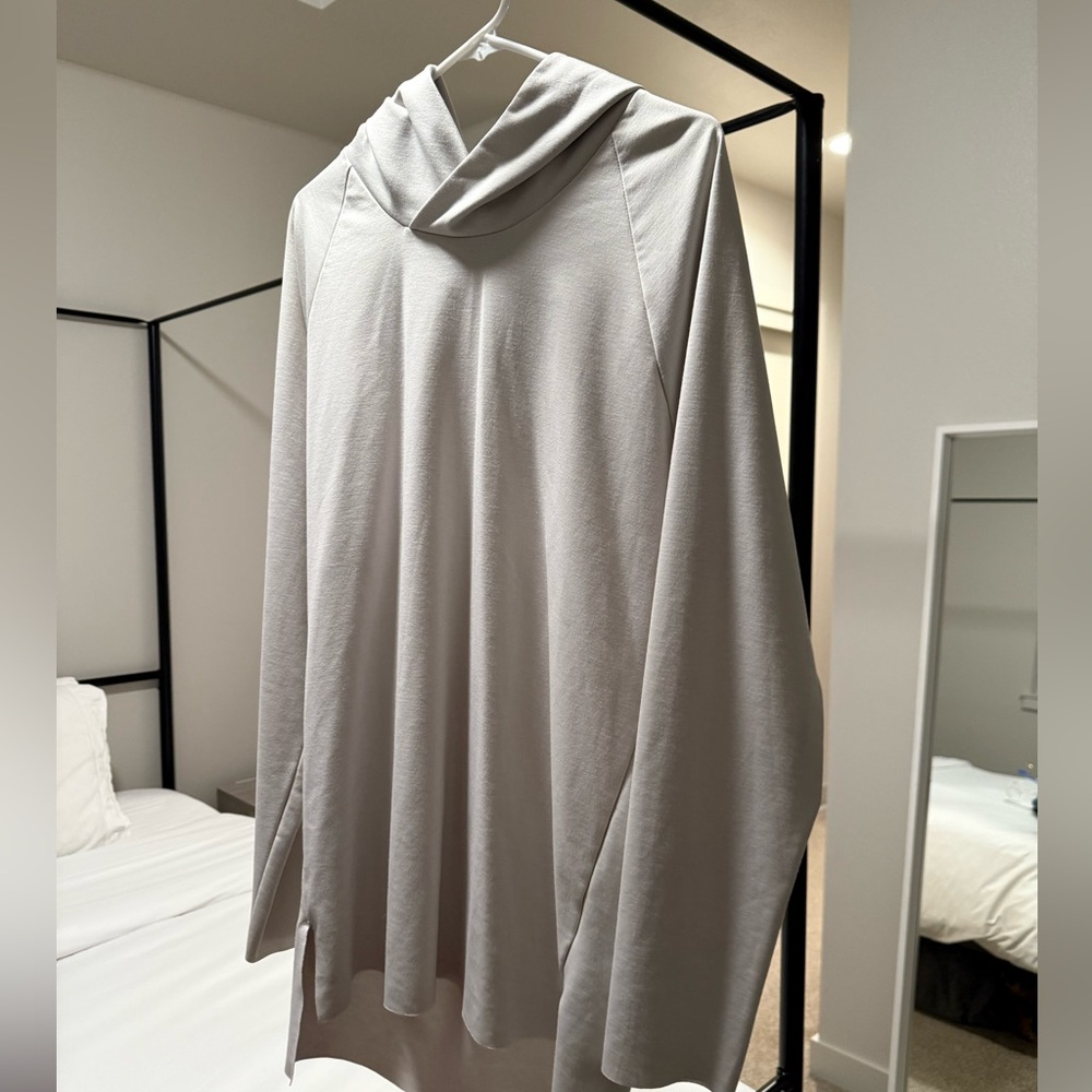 Men’s Jordan, oversized, long sleeve hooded shirt